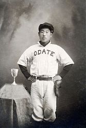 180829-0041-KS - Japanese Baseball Player