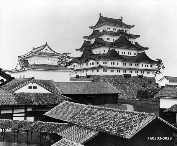 160302-0038 - Nagoya Castle