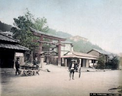 190101-0017-PP - Torii at Suwa Shrine