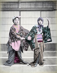 190102-0001-PP - Women Dancing